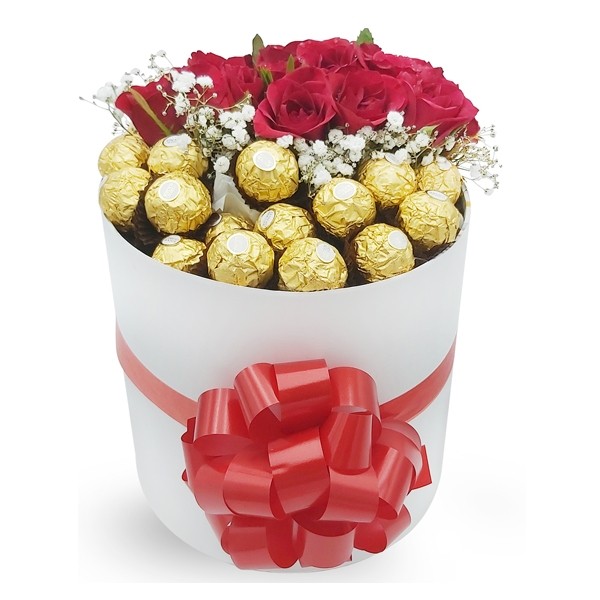 Boite de chocolats et de roses
