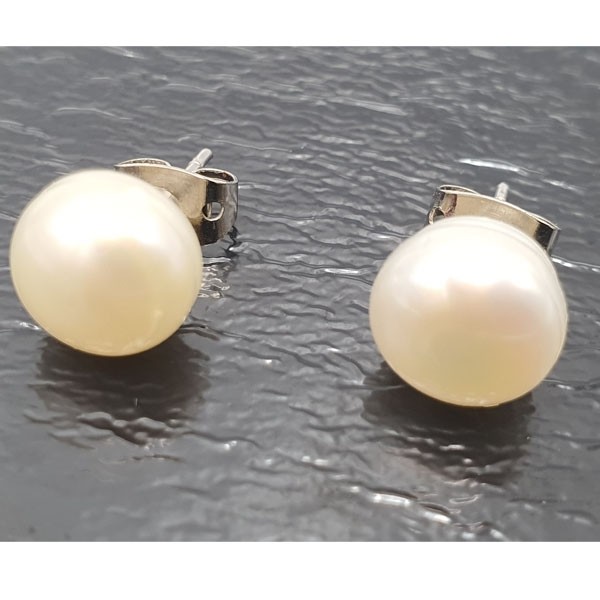 Fresh Water Pearls Earings