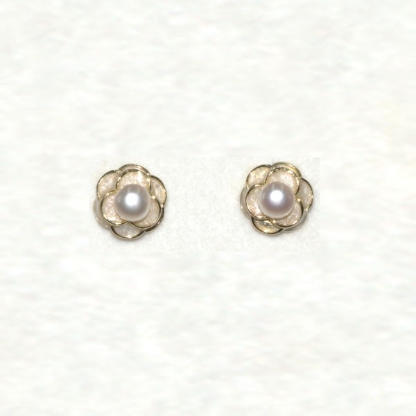 Flower Pearl Earrings