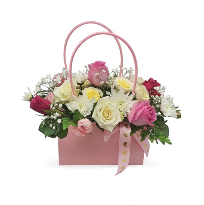 Poesie Florale en Rose et Blanc